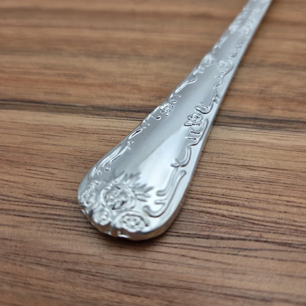 WM. Rogers & Son Enchanted Rose‎ Silverplate Flatware Soup Spoons Set Of 8
